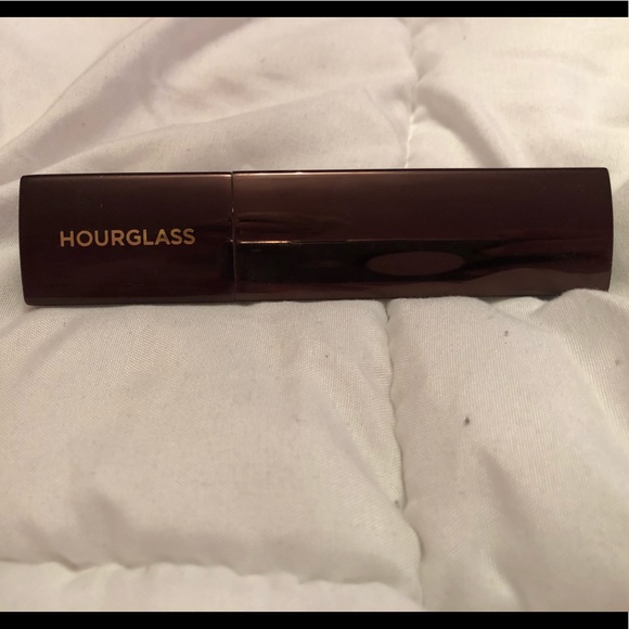 Hourglass Fondation